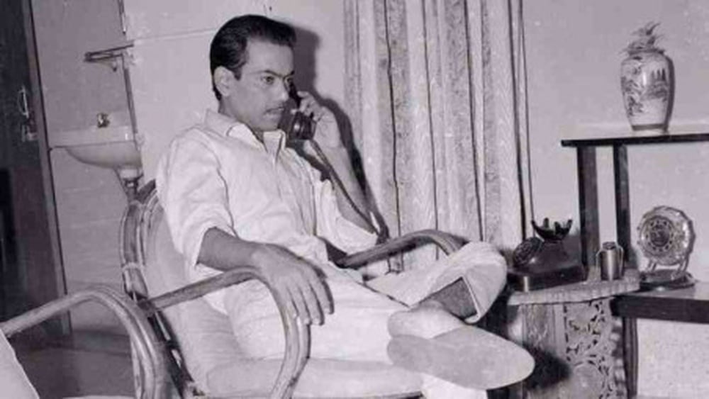 Zahir Raihan : A Visionary Storyteller of Bangladesh Zahir Raihan : A Visionary Storyteller of Bangladesh