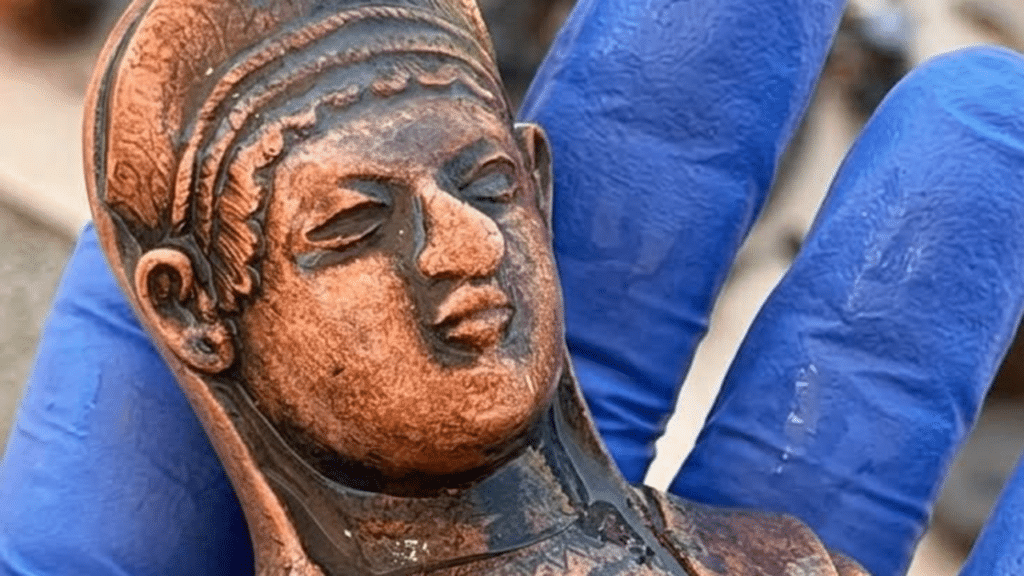 Archaeologists discover Etruscan well that was ritually opened with offerings for a goddess — and ‘closed’ with human bodies Archaeologists discover Etruscan well that was ritually opened with offerings for a goddess — and ‘closed’ with human bodies