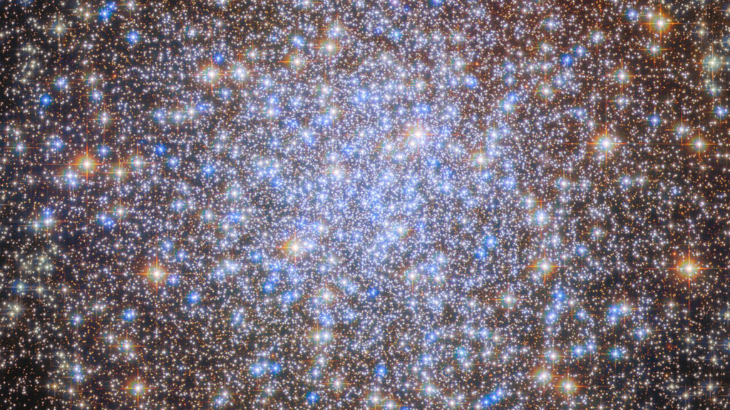 Something doesn’t add up in the Chandelier Cluster, Hubble telescope finds — Space photo of the week Something doesn’t add up in the Chandelier Cluster, Hubble telescope finds — Space photo of the week