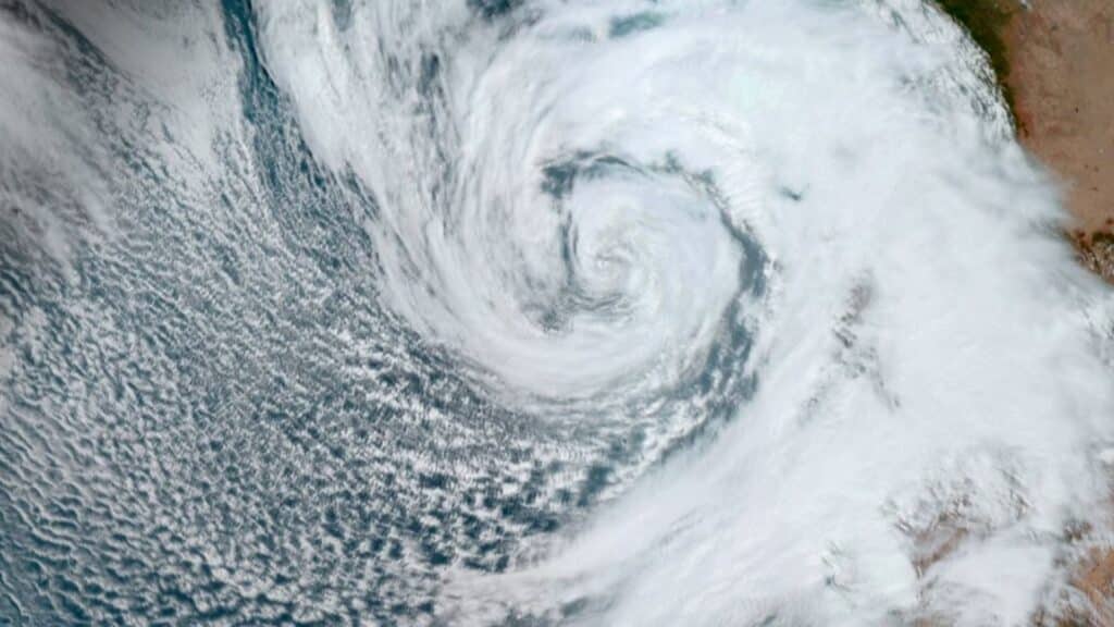 How did Hurricane Polo get so powerful? How did Hurricane Polo get so powerful?